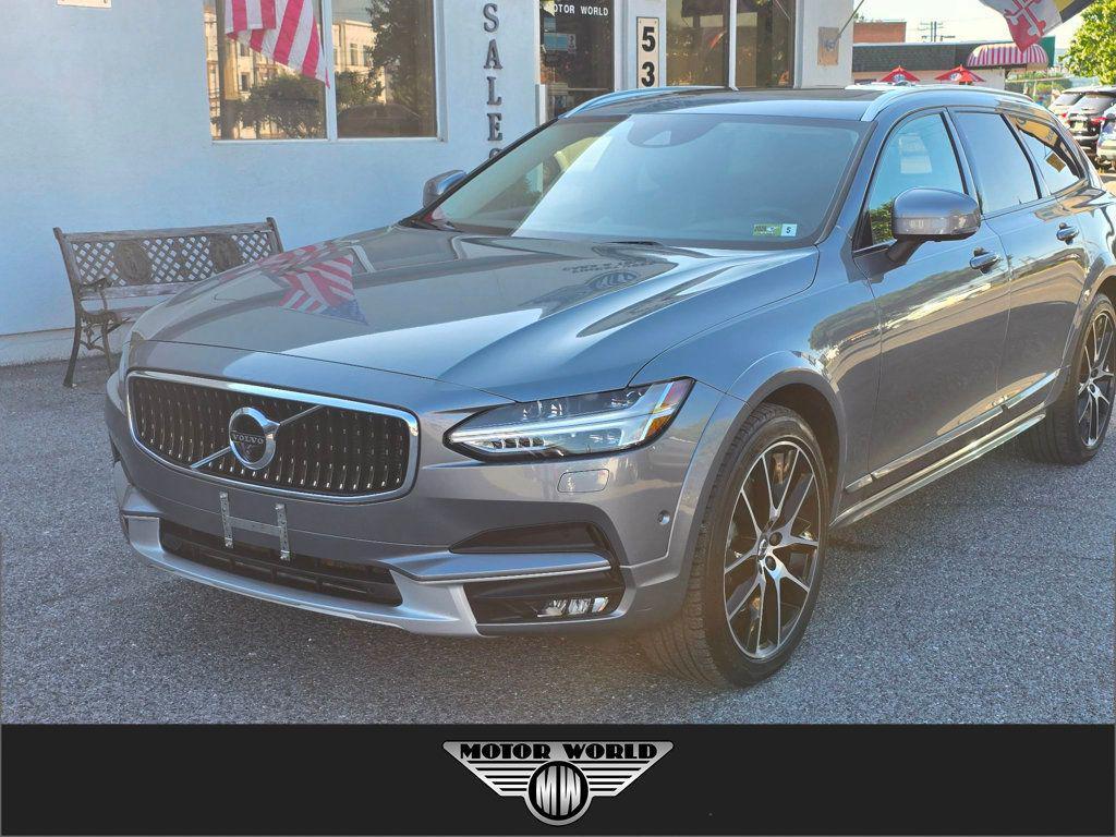 volvo v90 cross country 2018 YV4A22NL6J1017648 image volvo v90 cross country 2018 YV4A22NL6J1017648 image